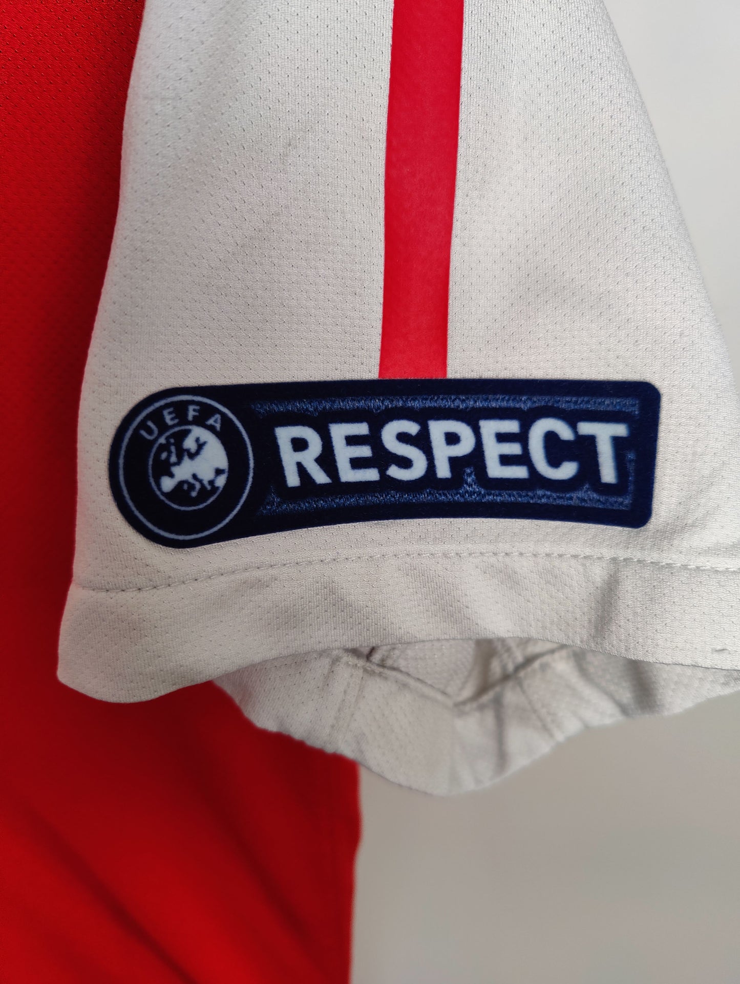 Nicklas Bendtner Arsenal Hjemmebanetrøje m. CL-tryk – Str. XL (2011/12)