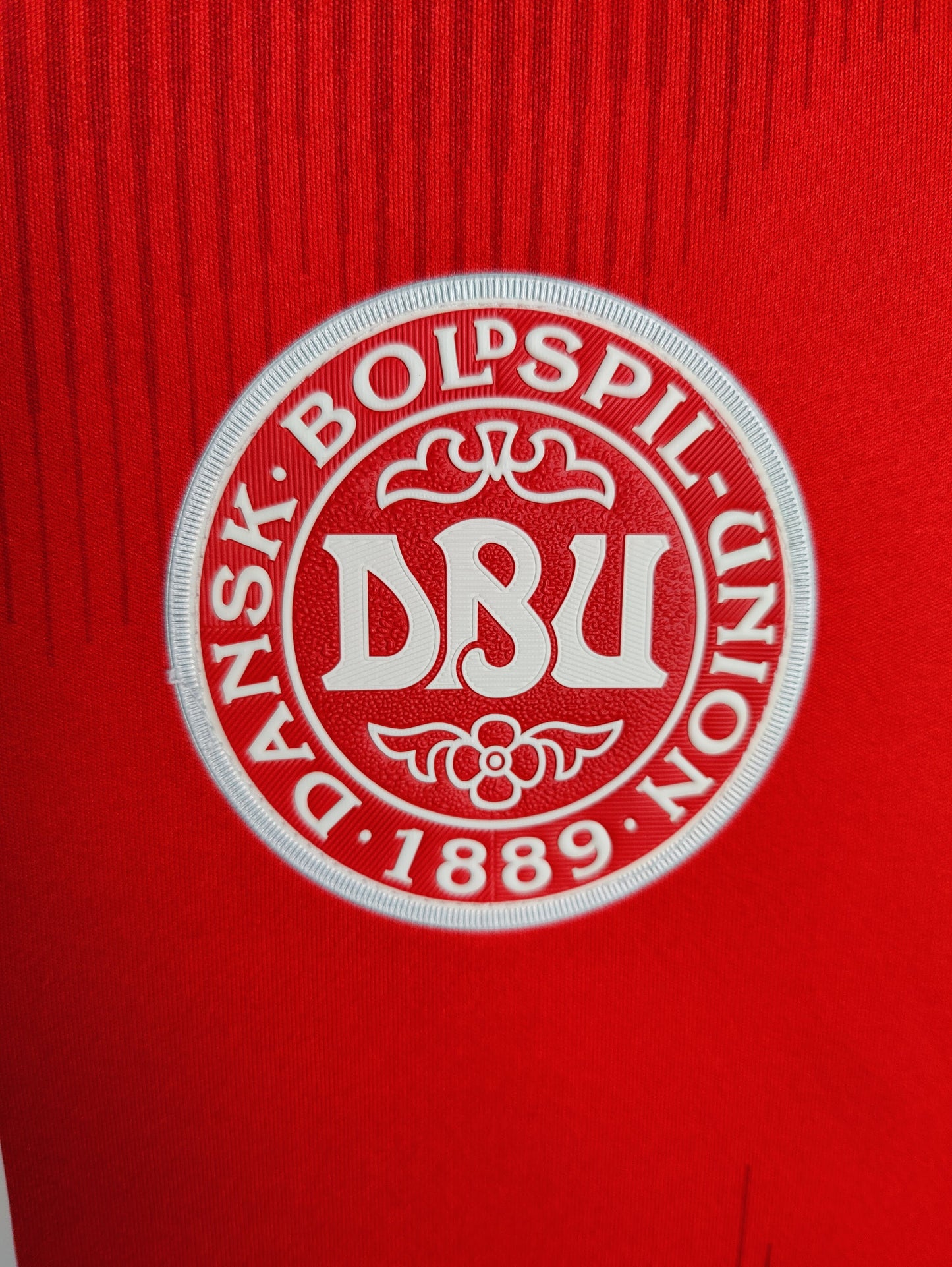 Christian Eriksen Danmark Hjemmebanetrøje – Str. L (Euro 2020, fitter M)
