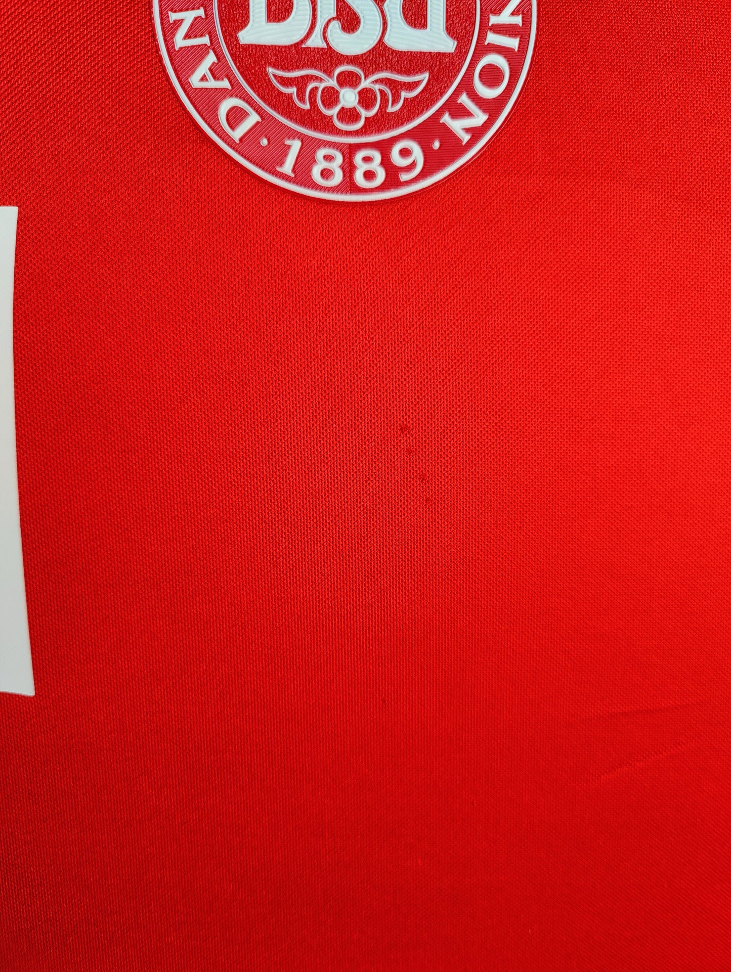 Bendtner Danmark Holger Danske Trøje – Str. M (Fitter S)