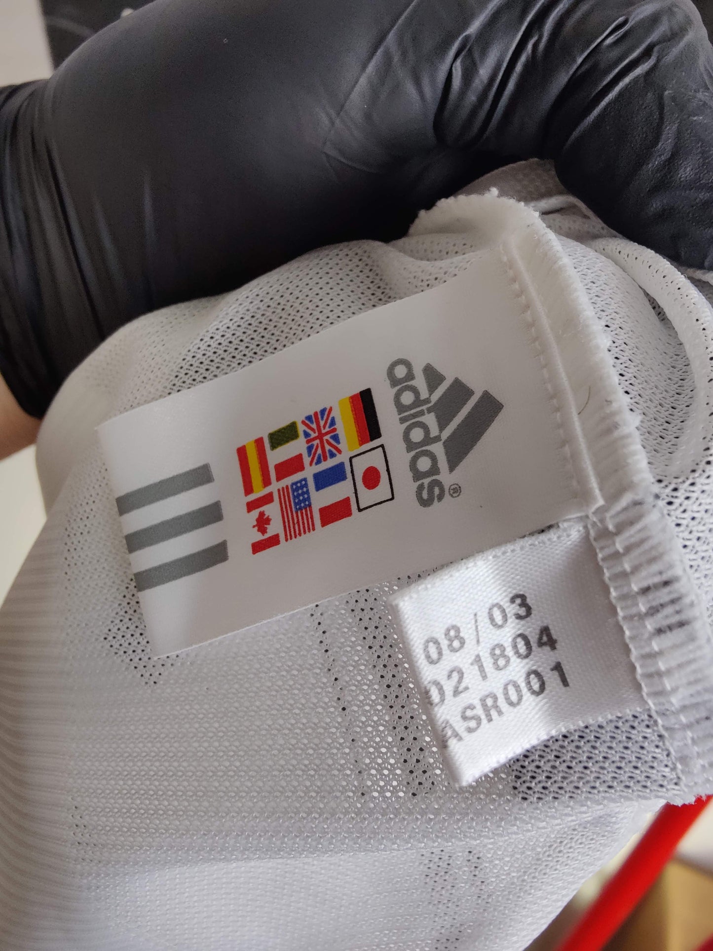 Thomas Gravesen Real Madrid Hjemmebanetrøje – Str. L (2004/05)