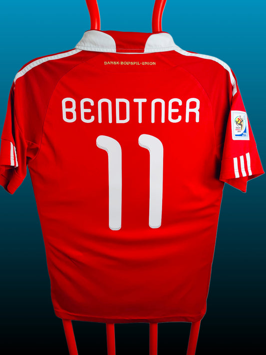 Nicklas Bendtner Danmark VM Hjemmebanetrøje – Str. M (2010)