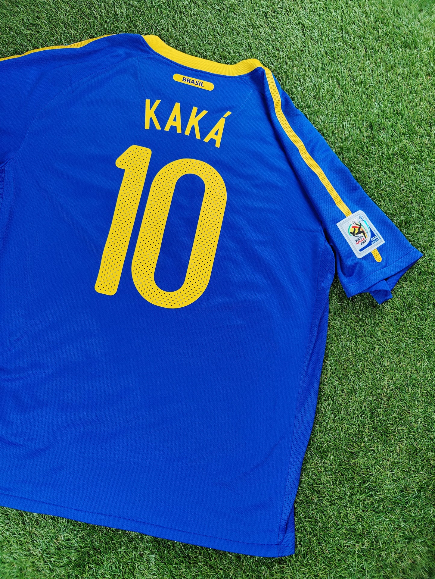 Kaká Str. XL Brasilien Udebanetrøje (VM 2010)