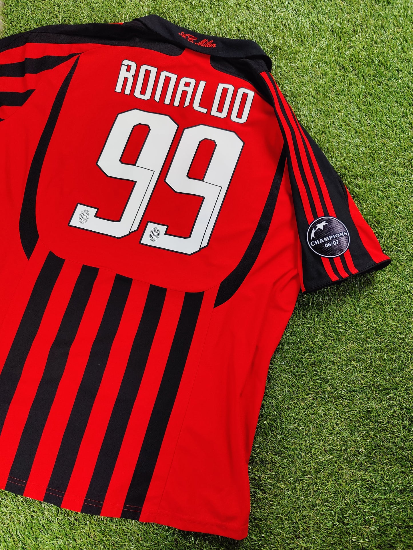 Ronaldo Nazário Str. XL AC Milan Hjemmebanetrøje (2007/08)