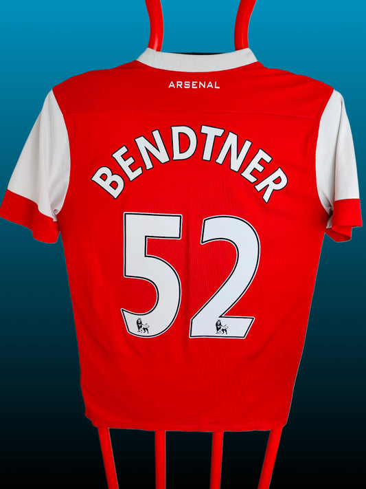 Nicklas Bendtner Arsenal Hjemmebanetrøje – Str. M (2010/11)