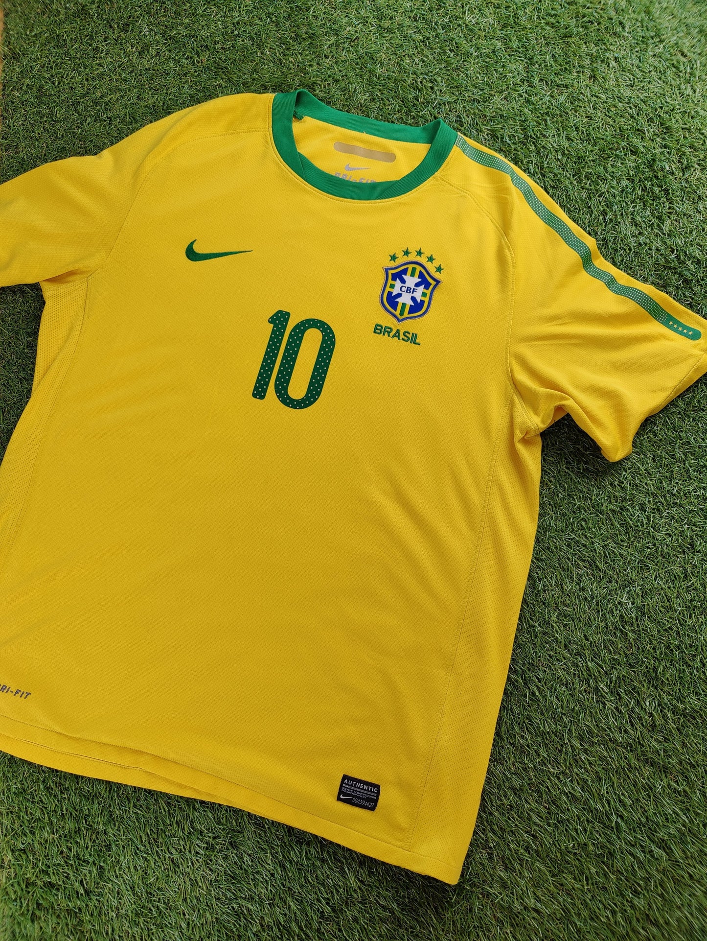 Kaká Str. L Brasilien Hjemmebanetrøje (VM 2010)