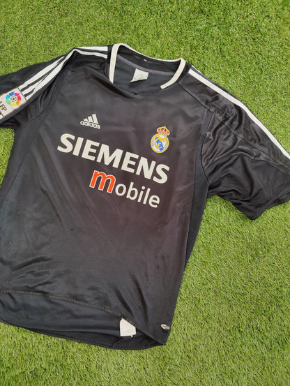 Roberto Carlos Str. M Real Madrid udebanetrøje (2004/05)