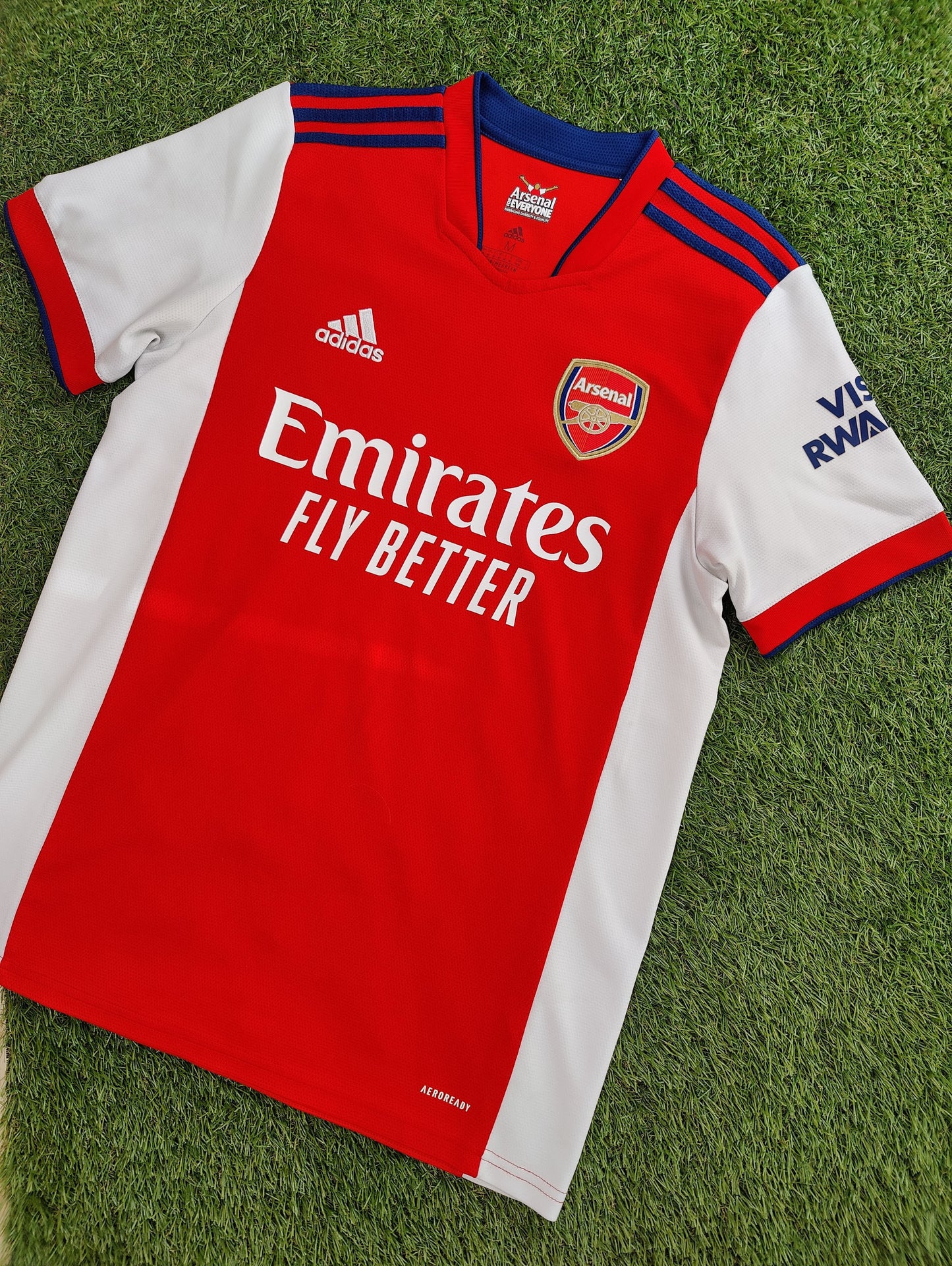 Bukayo Saka Str. M Arsenal Hjemmebanetrøje (2021/22)