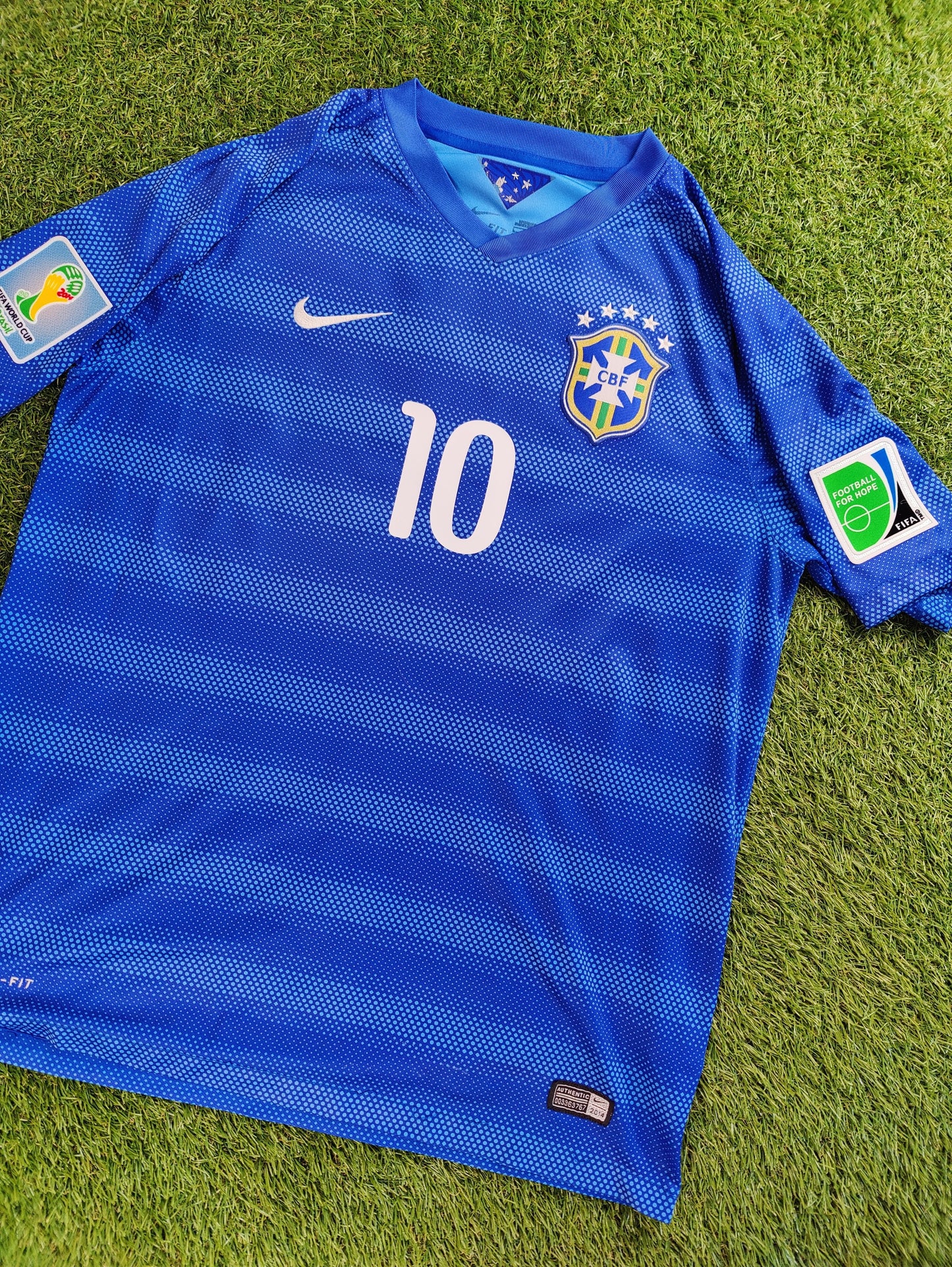 Neymar Jr. Str. L Brasilien Udebanetrøje (VM 2014)