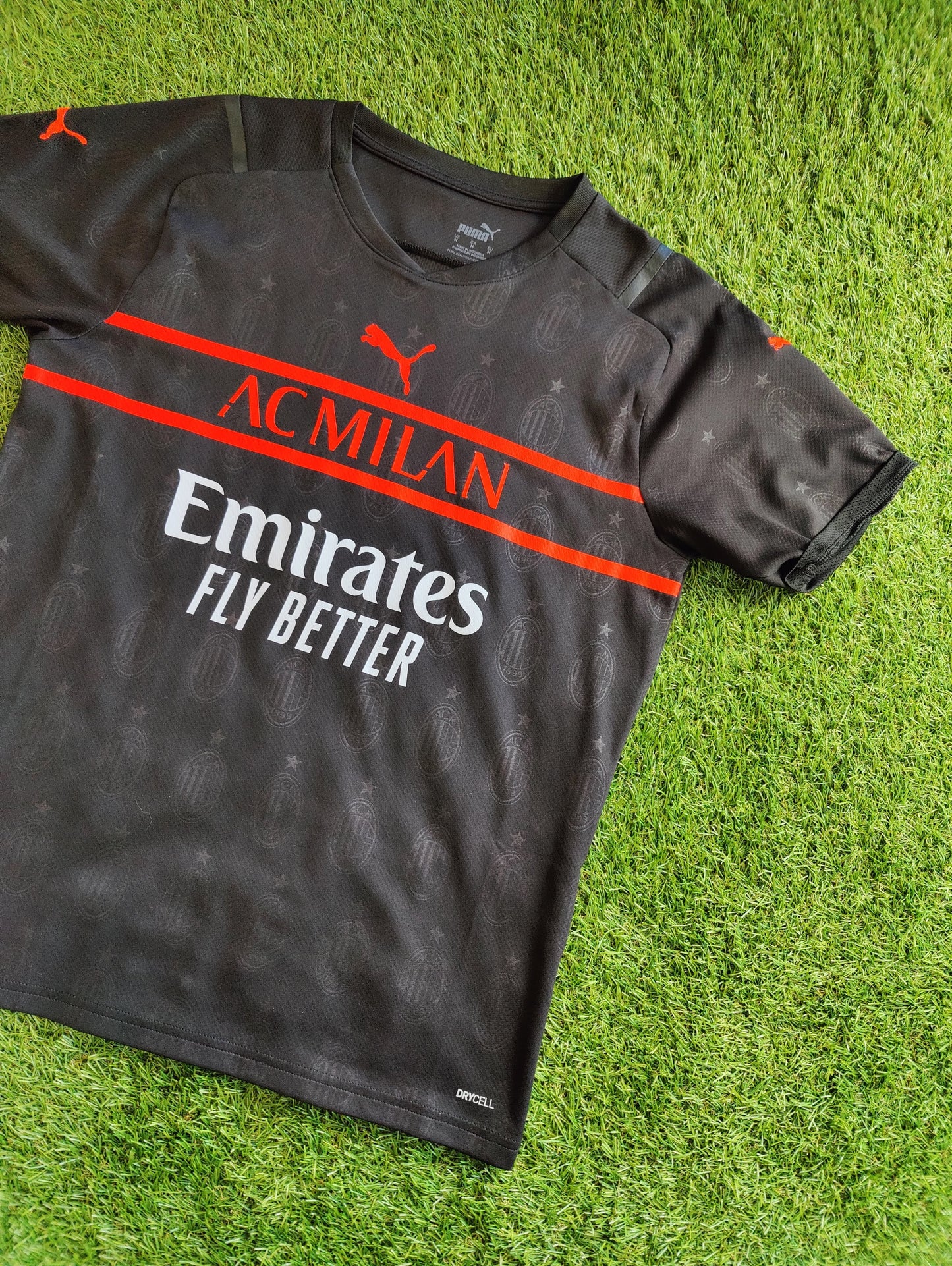 Zlatan Ibrahimović Str. M AC Milan 3. trøje – (2021/22)