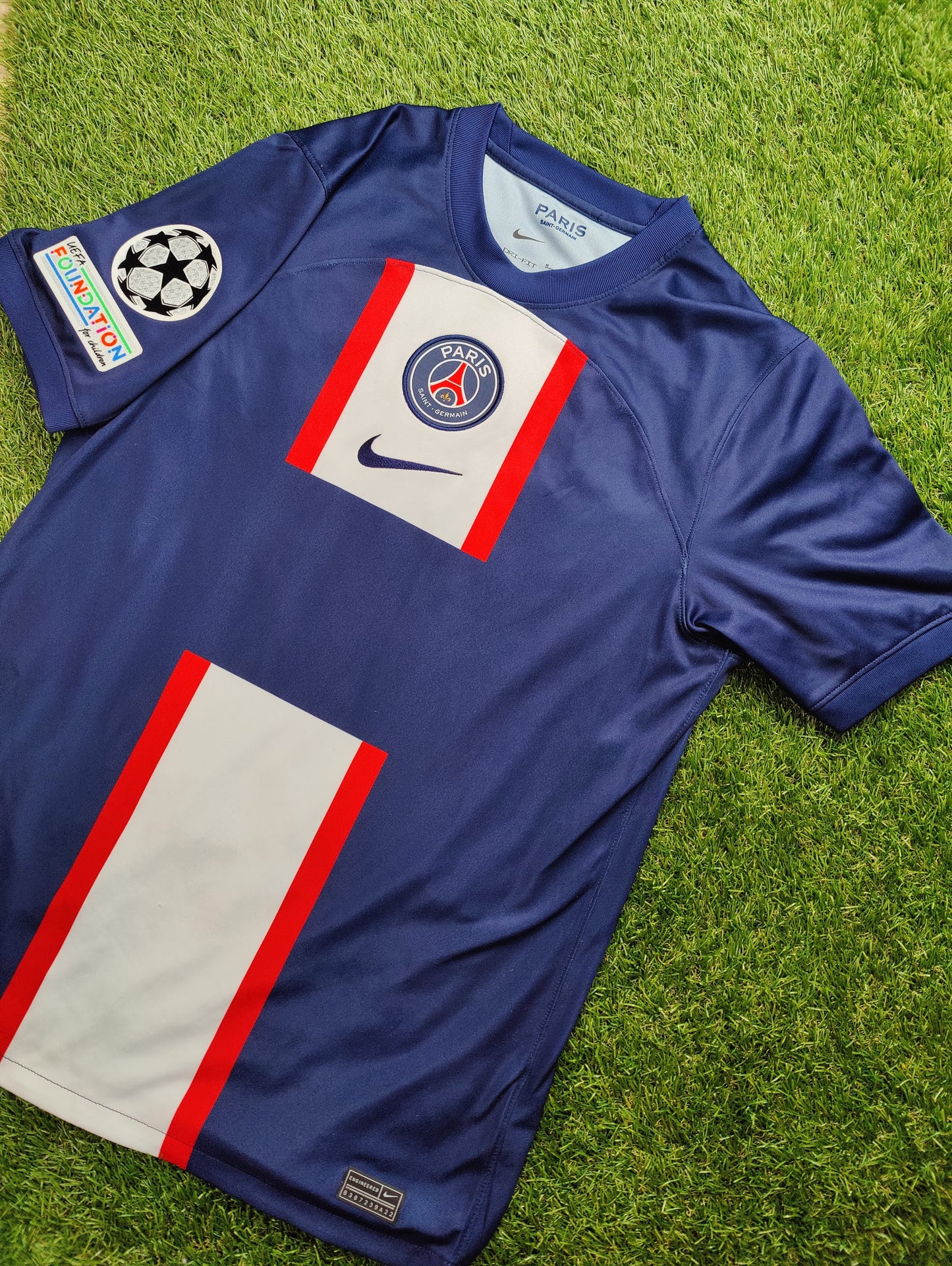 Lionel Messi Str. Medium (M) Paris Saint-Germain Hjemmebanetrøje – (2022/23)