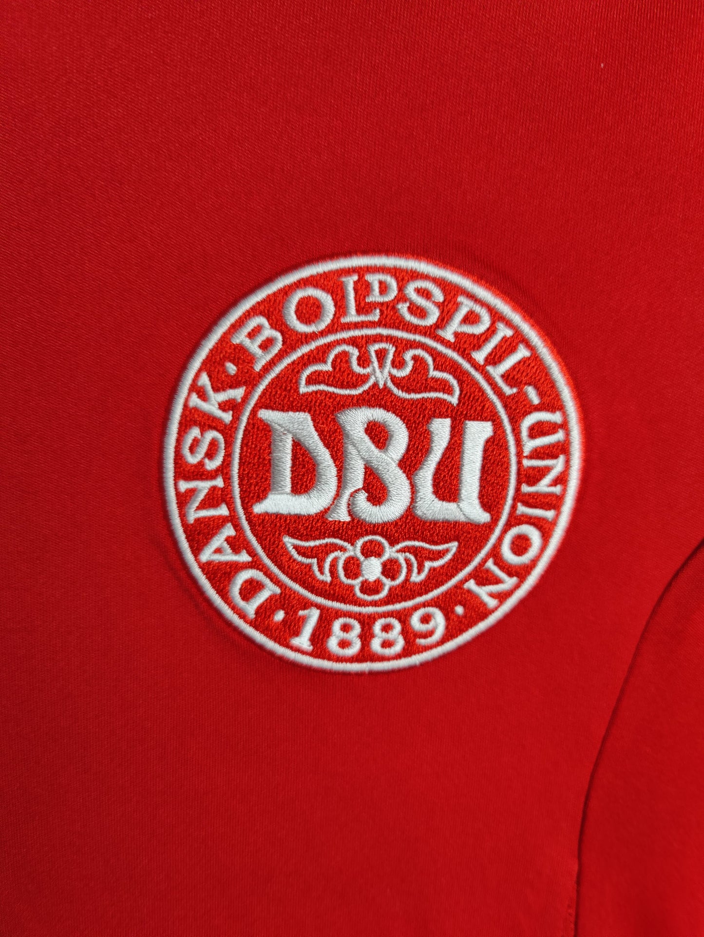 Nicklas Bendtner Danmark Hjemmebanetrøje – Str. L (2008-10) Player Version