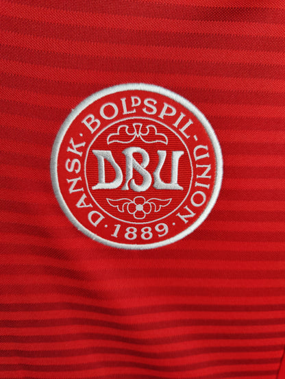 Nicklas Bendtner Danmark Hjemmebanetrøje – Str. M (2014/16)