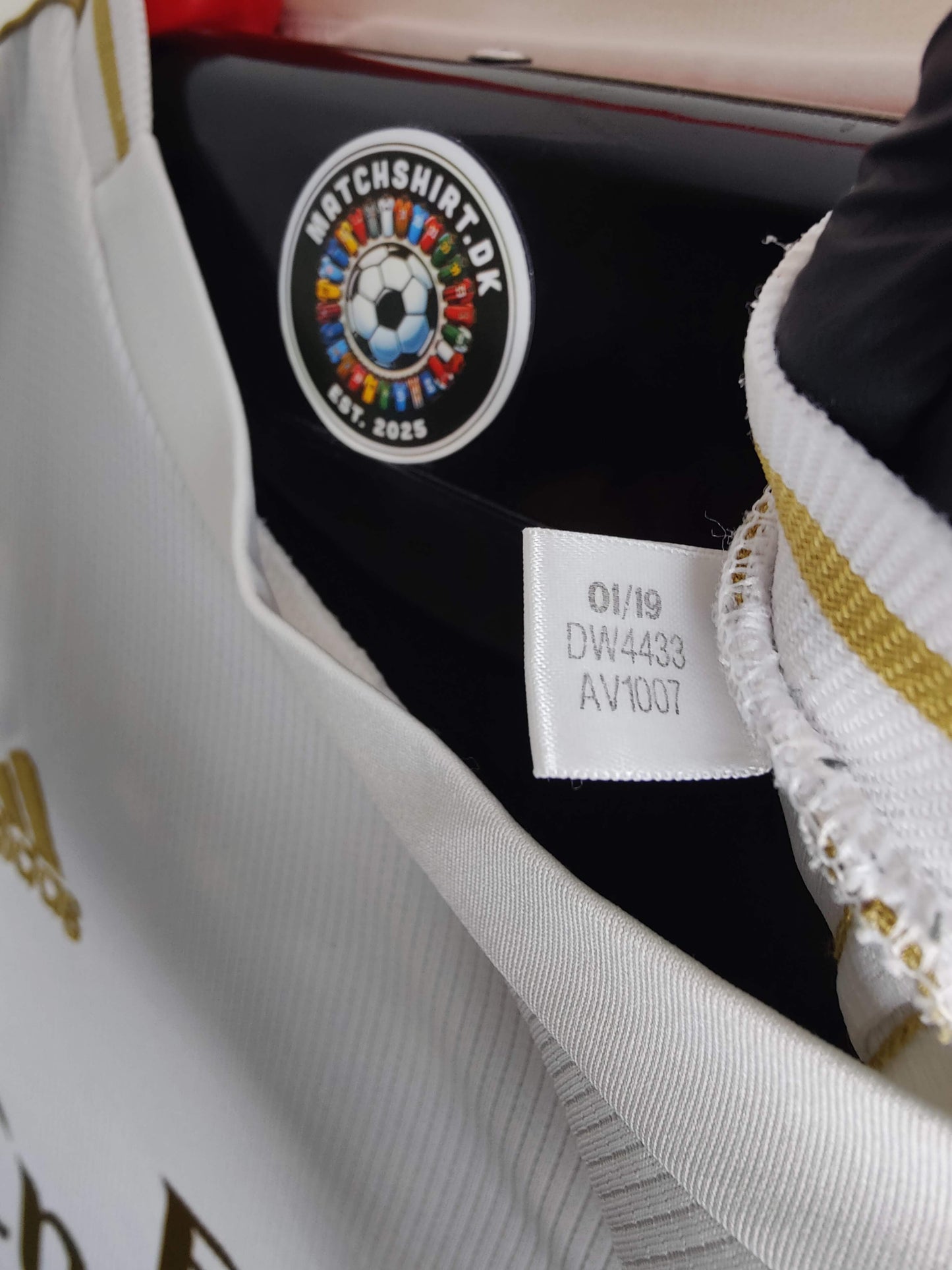 Toni Kroos Str. M Real Madrid Hjemmebanetrøje – (2019/20)