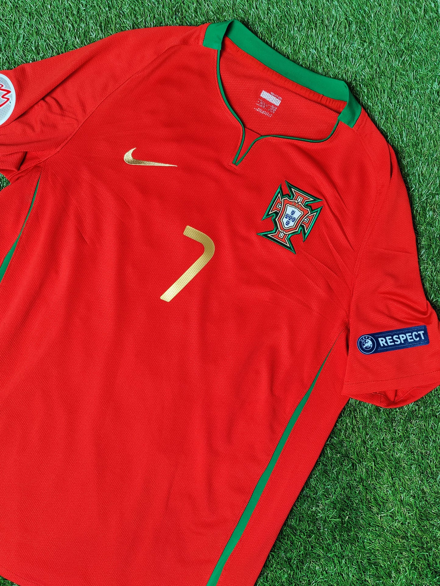 Cristiano Ronaldo Str. Large (L) Portugal Hjemmebanetrøje – (Euro 2008)