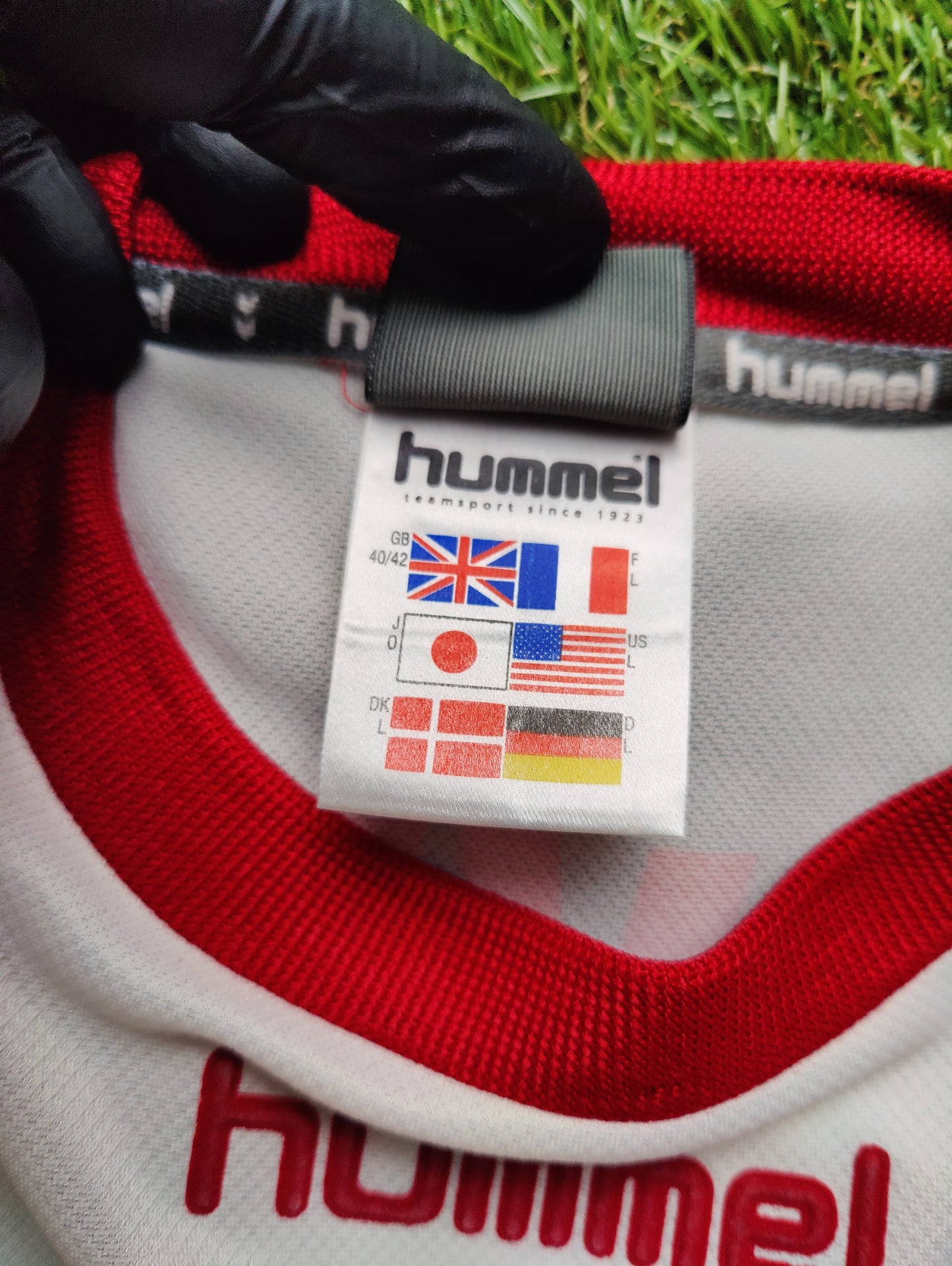 Thomas Gravesen Str. Large (L) Danmark Udebanetrøje – (VM 2002)