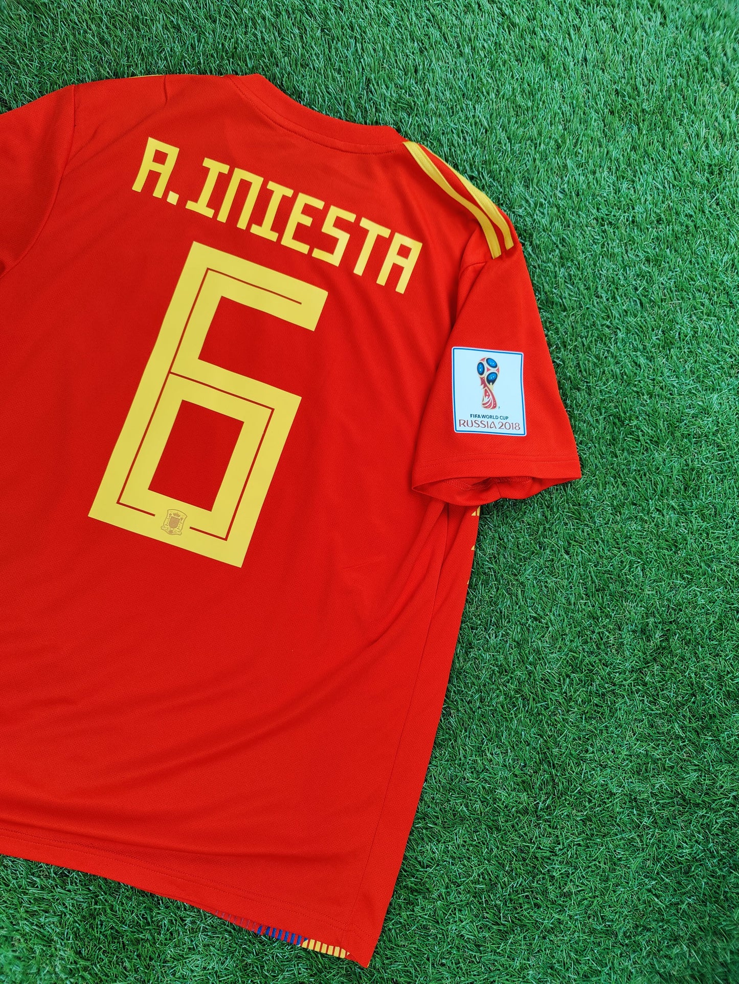 Andrés Iniesta Str. M Spanien Hjemmebanetrøje – (2018)