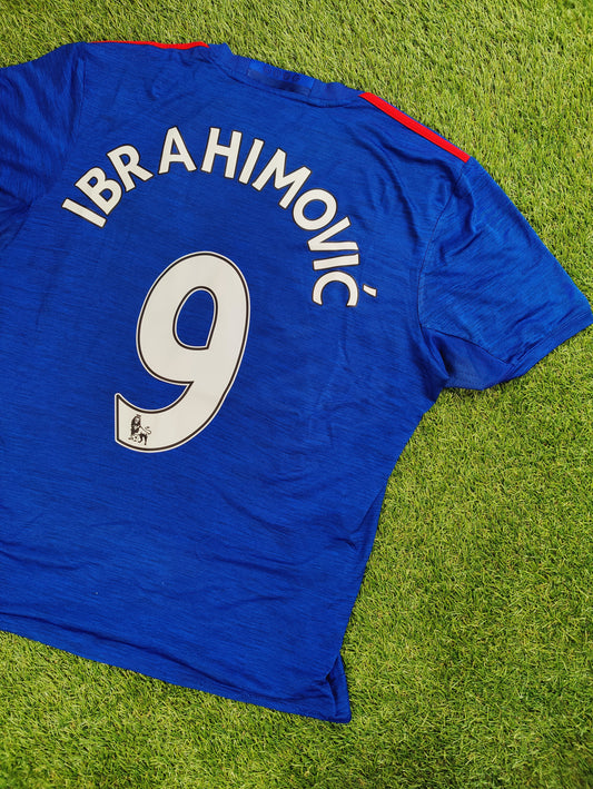Zlatan Ibrahimović Str. L Manchester United Udebanetrøje – (2016/17)