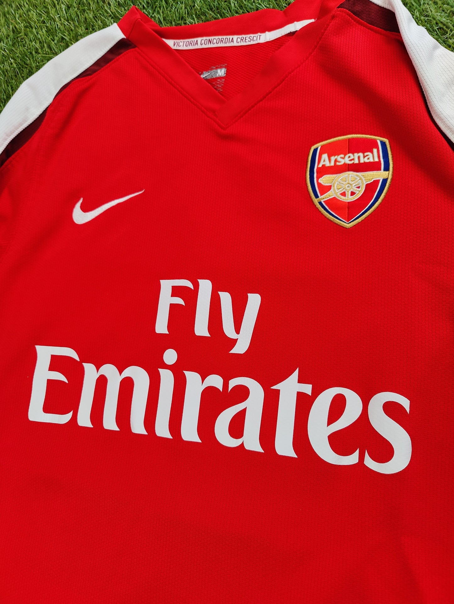 Nicklas Bendtner Str. M Arsenal Hjemmebanetrøje (2009/10)