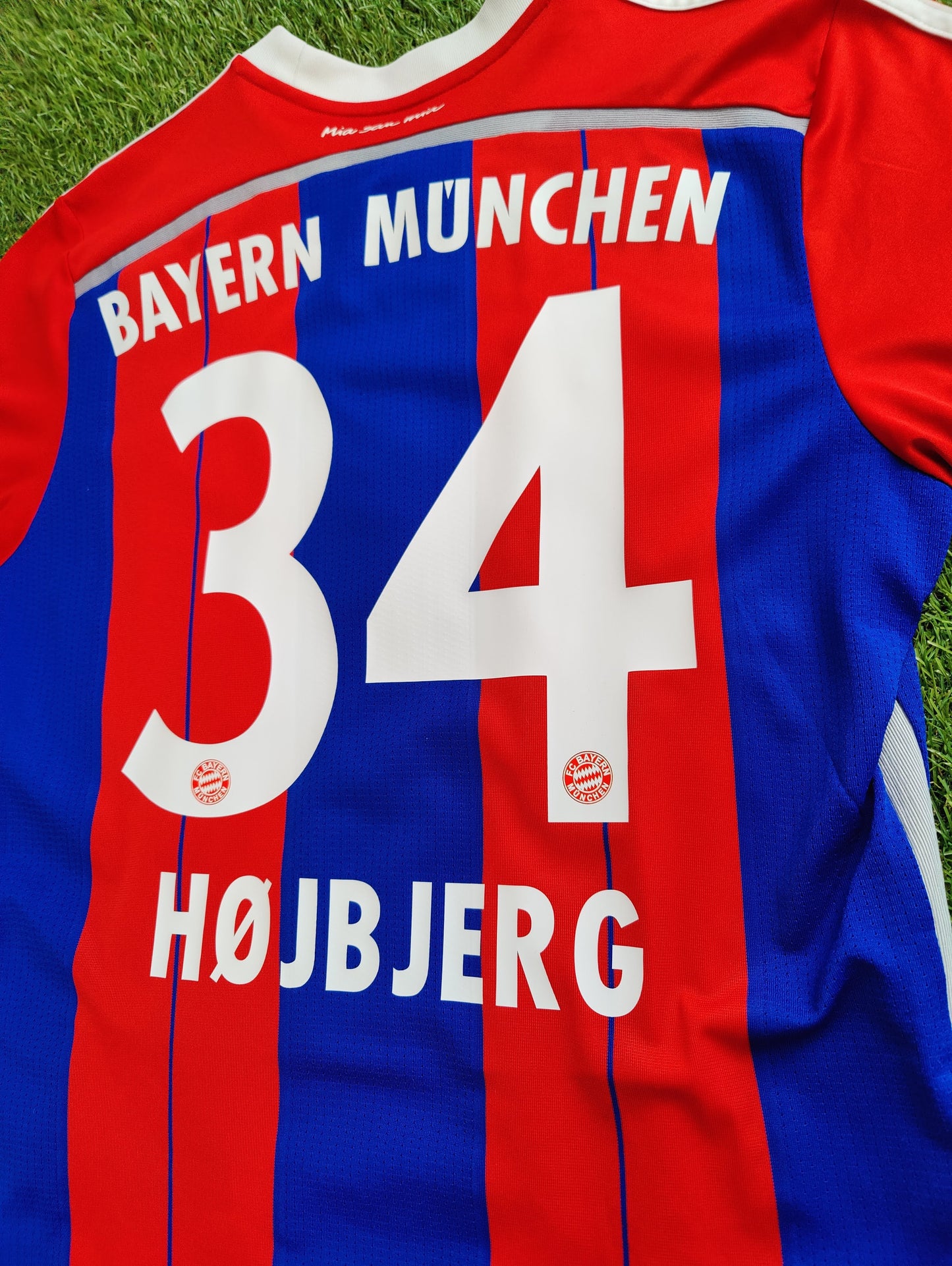 Pierre-Emile Højbjerg Str. M Bayern München Hjemmebanetrøje – (2014/15)
