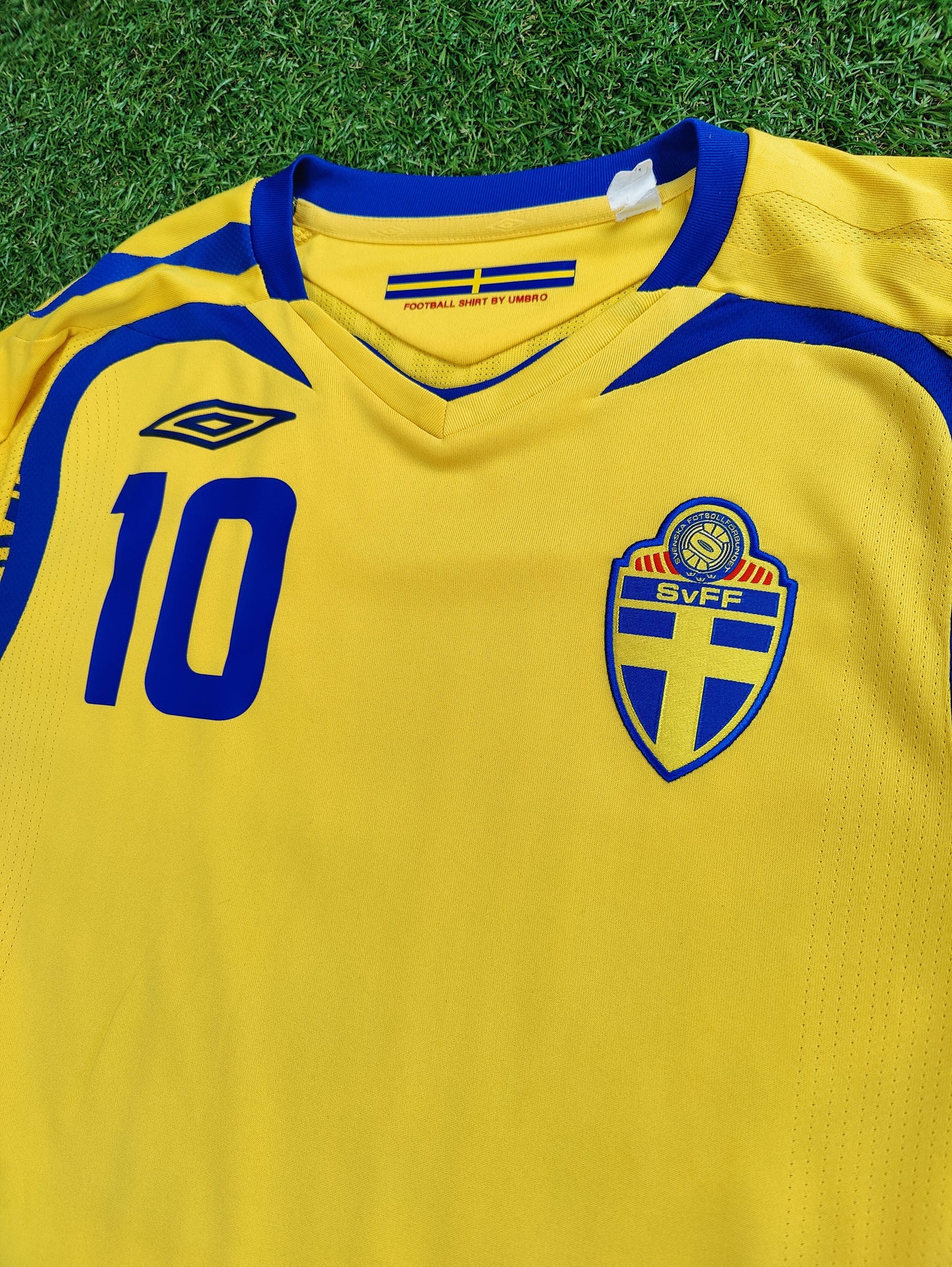 Zlatan Ibrahimović Str. M Sverige Hjemmebanetrøje (Euro 2008)