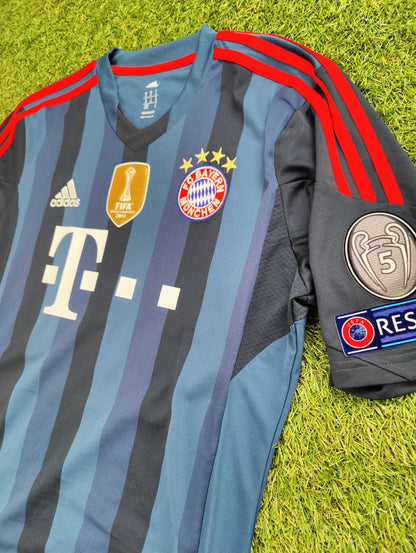 Pierre-Emile Højbjerg Str. M Bayern München 3. trøje (2013/14)