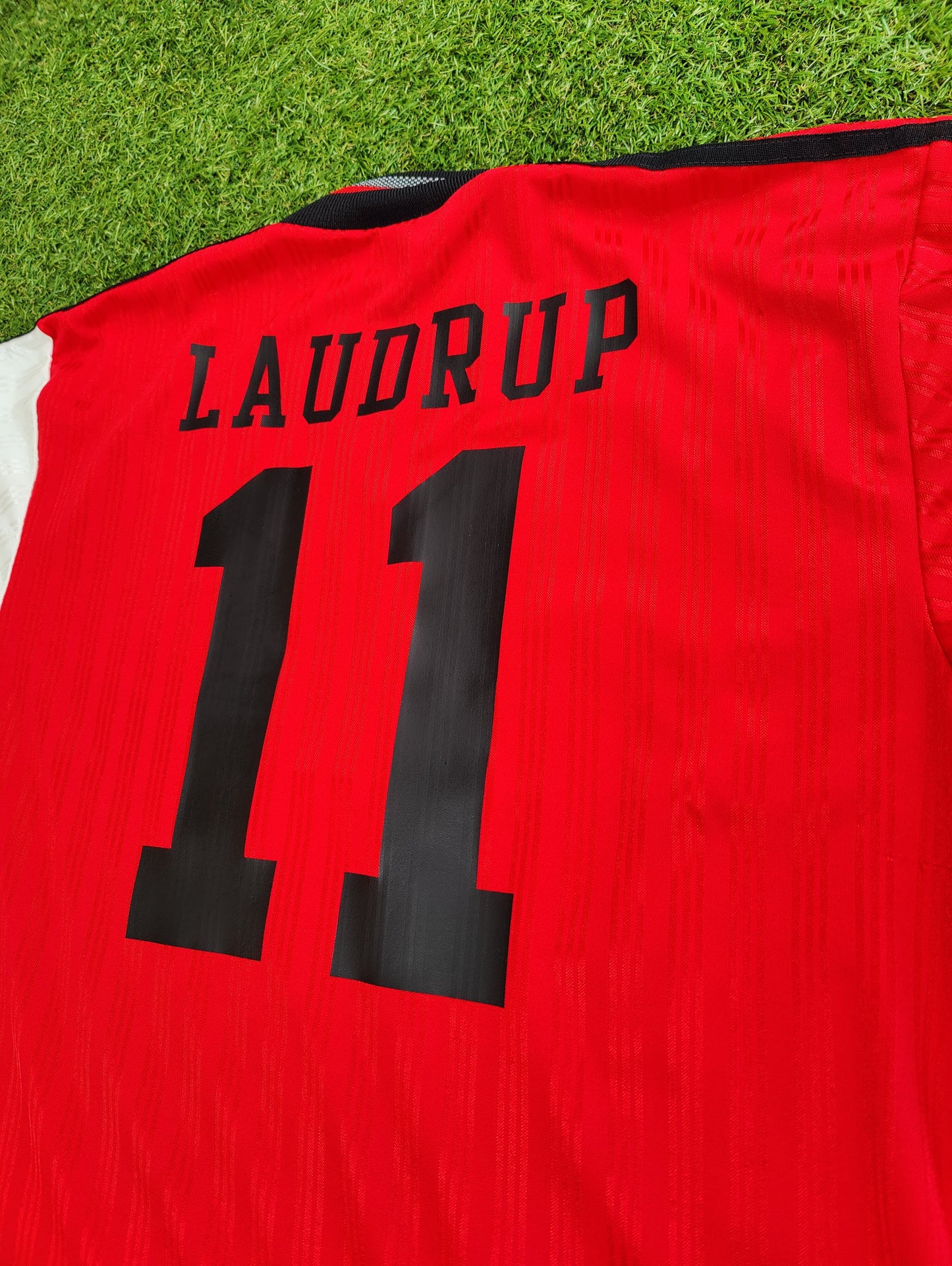 Brian Laudrup Str. L Rangers Udebanetrøje (1995/96)