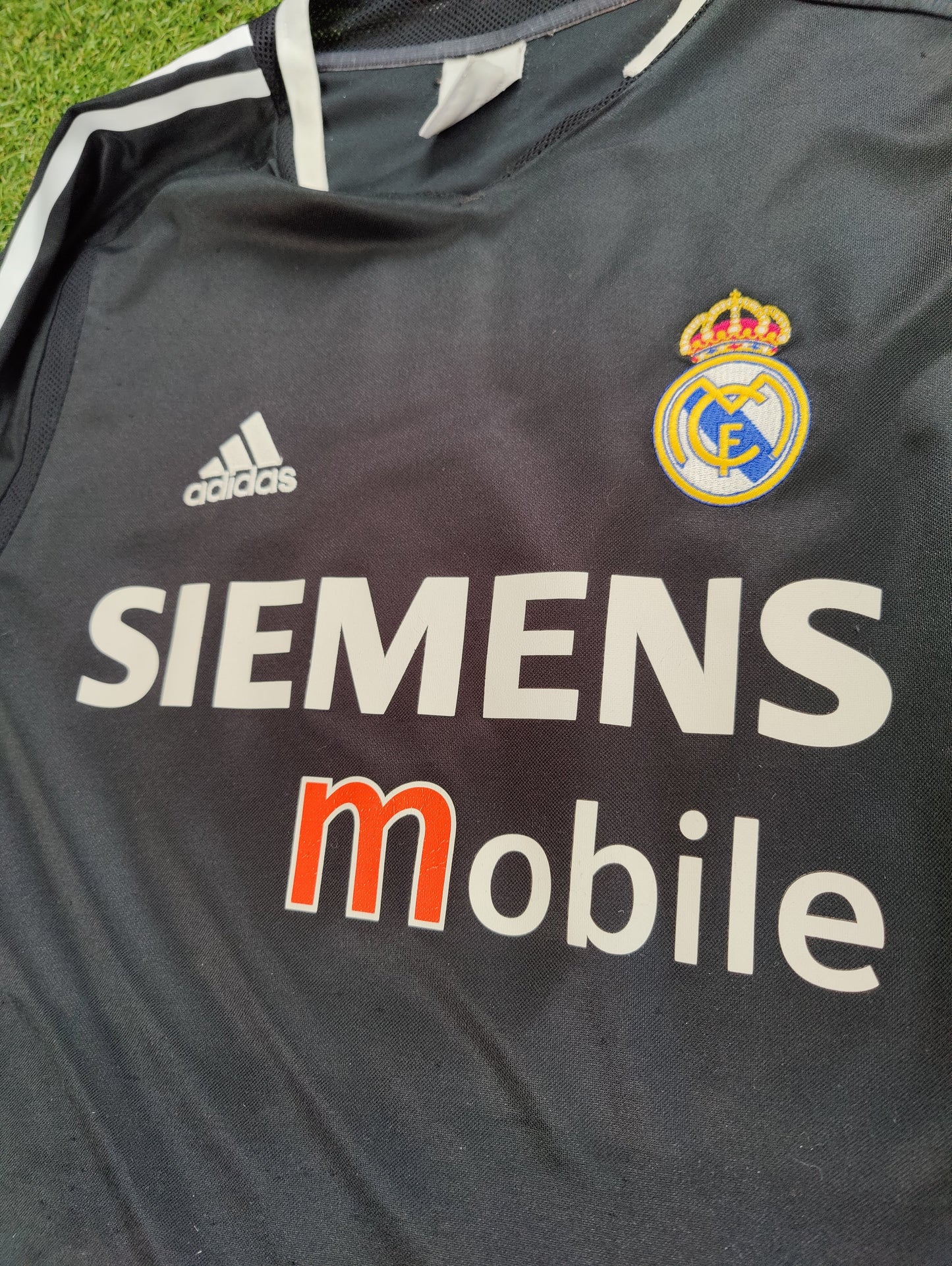 Roberto Carlos Str. M Real Madrid udebanetrøje (2004/05)