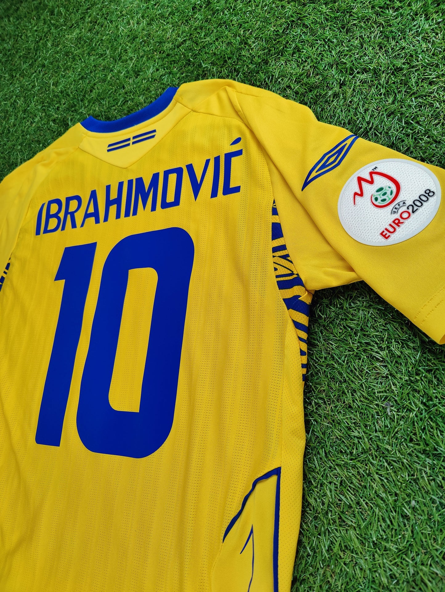 Zlatan Ibrahimović Str. M Sverige Hjemmebanetrøje (Euro 2008)