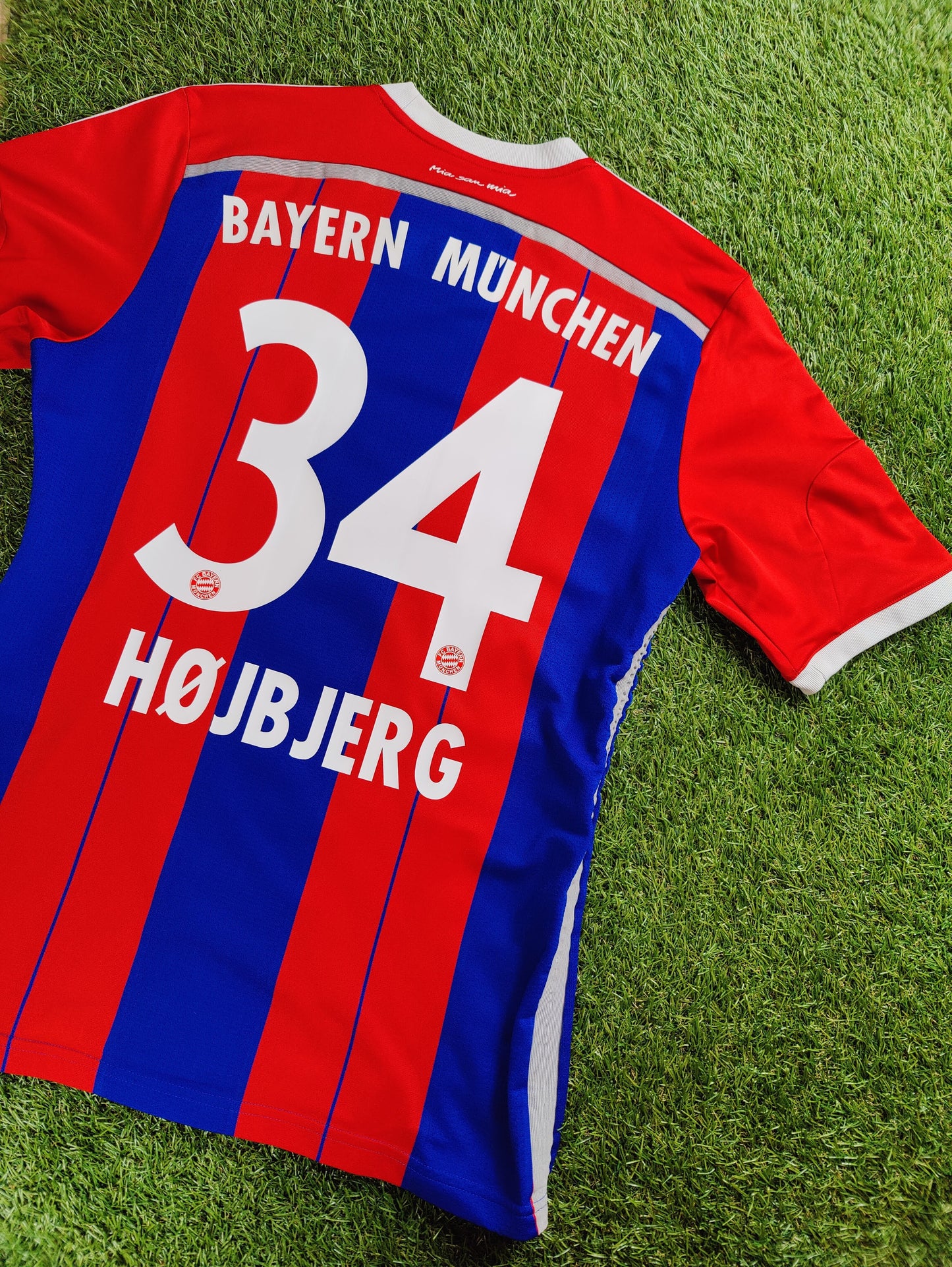 Pierre-Emile Højbjerg Str. M Bayern München Hjemmebanetrøje (2014/15)
