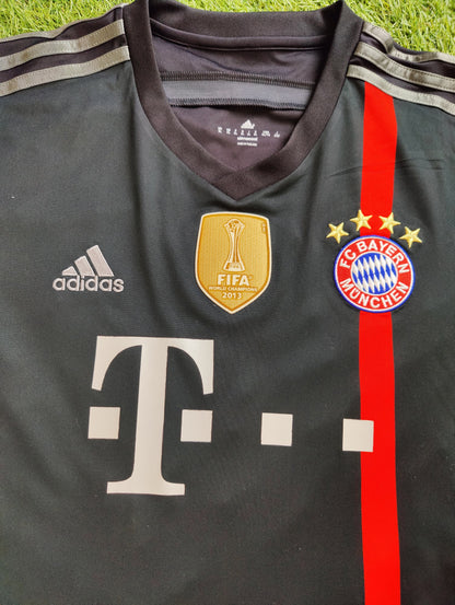 Pierre-Emile Højbjerg Str. XL Bayern München 3. trøje (2014/15)
