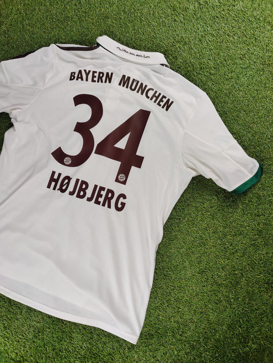 Pierre-Emile Højbjerg Str. XL Bayern München Udebanetrøje (2013/14)