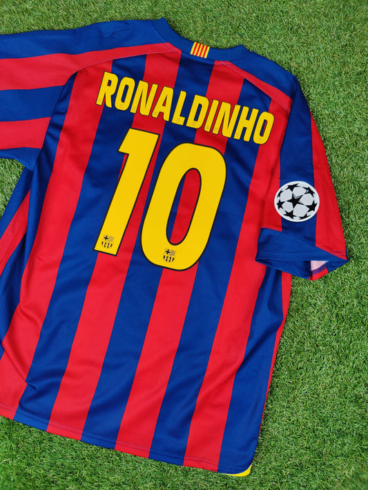 Ronaldinho Str. M FC Barcelona hjemmebanetrøje (2005-2006)