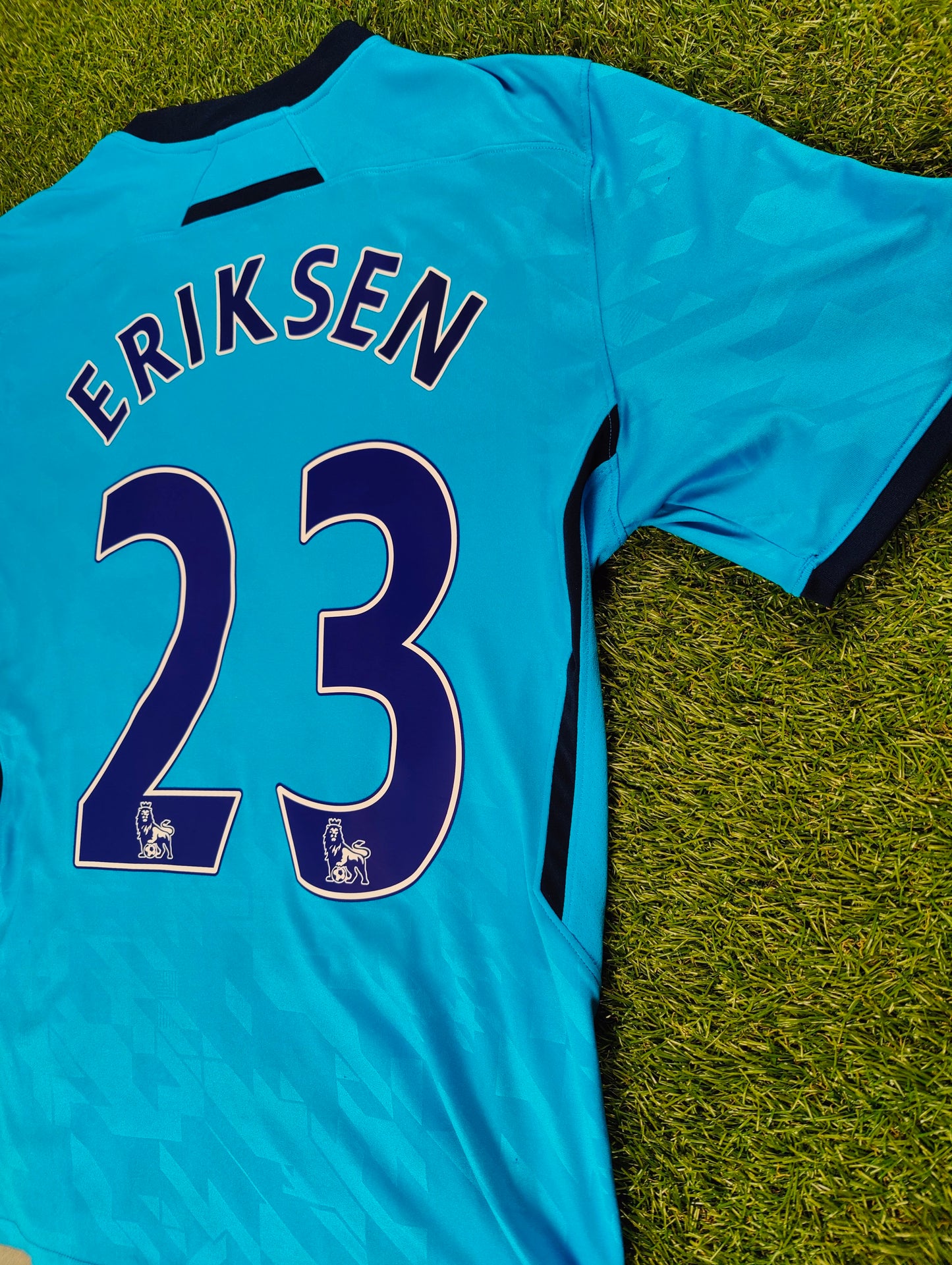 Christian Eriksen Str. M Tottenham Udebanetrøje (2013/14)