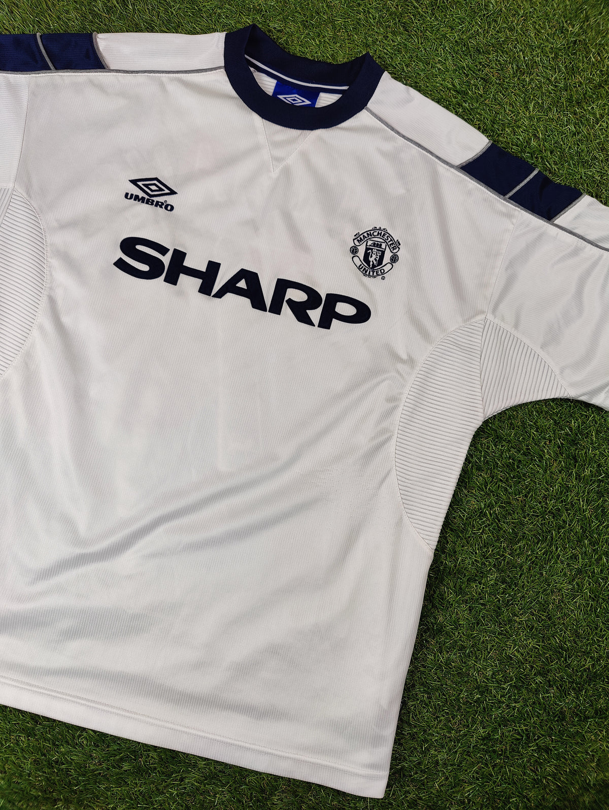 David Beckham Str. L Manchester United Udebanetrøje (1999/2000)