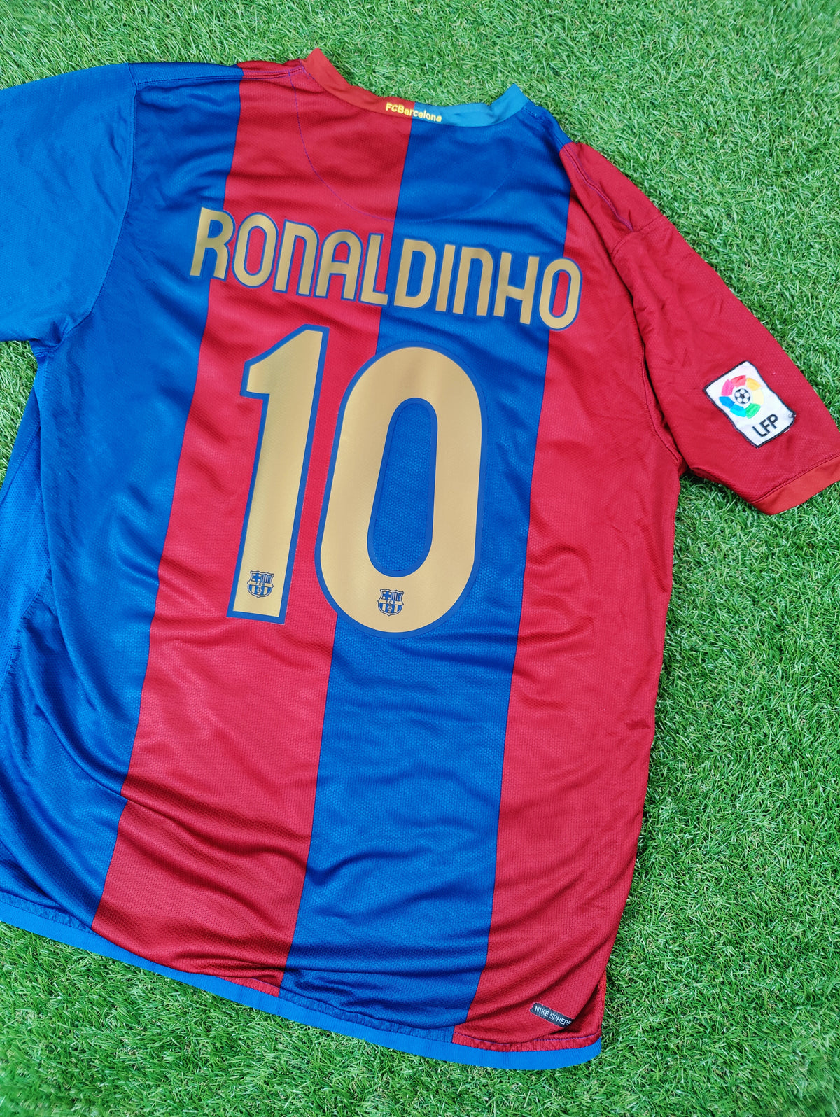Ronaldinho Str. M FC Barcelona Hjemmebanetrøje (2006-07)