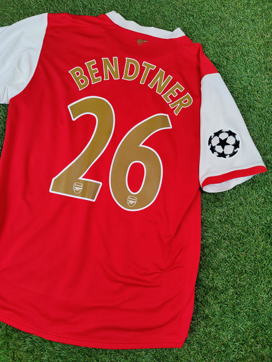 Nicklas Bendtner Str. M Arsenal Hjemmebanetrøje (2007-2008)