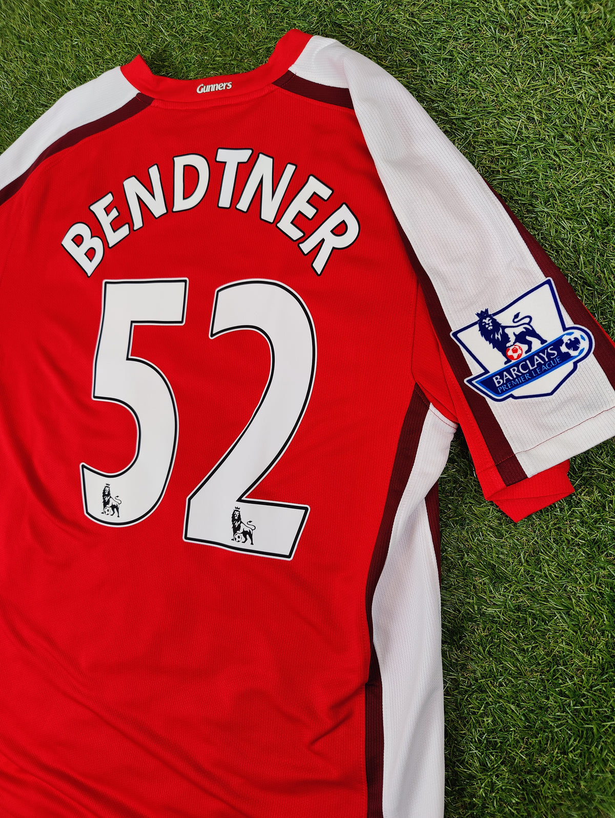 Nicklas Bendtner Str. XL Arsenal Hjemmebanetrøje (2009-2010)